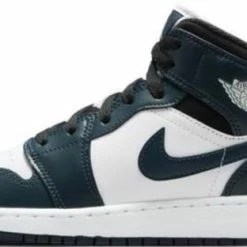 Nike Air Jordan 1 Mid Armory Navy (GS) 554725-411 Maat 36.5 Kleur Als Op Foto -Dames-schoenen Verkoop 550x312 1