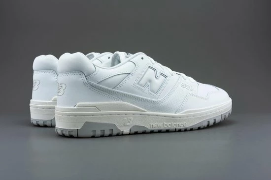New Balance 550 White Grey BB550PB1 Maat 38 WIT New Balance 550 White Grey BB550PB1 Maat 38 WIT -Dames-schoenen Verkoop 550x366 70