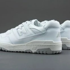 New Balance 550 White Grey BB550PB1 Maat 38 WIT 7 New Balance 550 White Grey BB550PB1 Maat 38 WIT -Dames-schoenen Verkoop 550x366 71