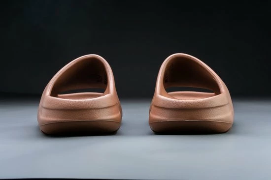 adidas Yeezy Slide Flax FZ5896 Maat 44 1/2 Kleur als op foto Adidas Yeezy Slide Flax FZ5896 Maat 44 1/2 Kleur Als Op Foto -Dames-schoenen Verkoop 550x366 90