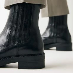 VIA VAI Bellamy Stitch Chelsea Boots Dames - Enkellaarsjes Dames - Zwart - Maat 38 6 VIA VAI Bellamy Stitch Chelsea Boots Dames - Enkellaarsjes Dames - Zwart - Maat 38 -Dames-schoenen Verkoop 550x550 199