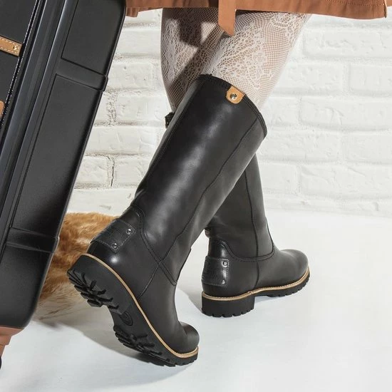 Panama Jack BAMBINA IGLOO TRAV B2 - Volwassenen Gevoerde laarzen - Kleur: Zwart - Maat: 38 Panama Jack BAMBINA IGLOO TRAV B2 - Volwassenen Gevoerde Laarzen - Kleur: Zwart - Maat: 38 -Dames-schoenen Verkoop 550x550 223