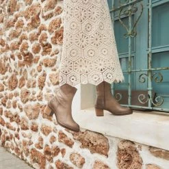 Travelin' Morlaix Dames Leren Enkellaarzen Met Hak - Nette Schoenen Vrouwen - Taupe Leer - Maat 39 -Dames-schoenen Verkoop 550x550 281