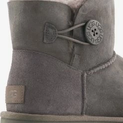 UGG - Dames Snowboots Mini Bailey Buttons II Grey - Grijs - Maat 38 -Dames-schoenen Verkoop 550x551 9