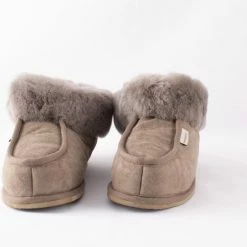 Shepherd Lena Dames Sloffen - Stone - Maat 40 2 Shepherd Lena Dames Sloffen - Stone - Maat 40 -Dames-schoenen Verkoop 550x558