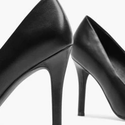 Graceland Zwarte Pump Spitse Neus - Maat 41 -Dames-schoenen Verkoop 550x622 3